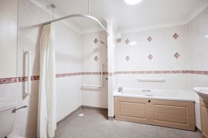 Bath/Wet Room - click for photo gallery